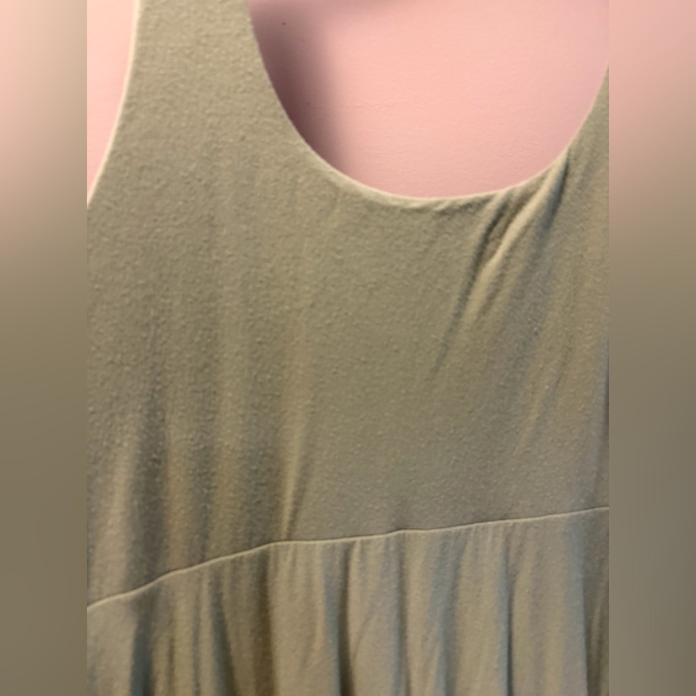 Athleta Santorini Midi Dress Eucalyptus Olive Green Size 2X smoke pet free home - Picture 4 of 8